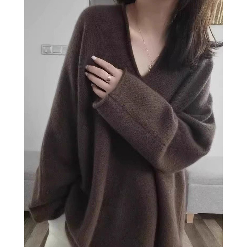 胖mm特大码2-300斤温柔风软糯毛衣女秋冬洋气休闲百搭长袖针织衫