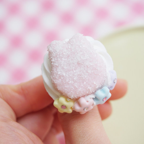 【三个包邮】原创设计花花软糖奶油兔子戒指指环 食玩Lolita指环