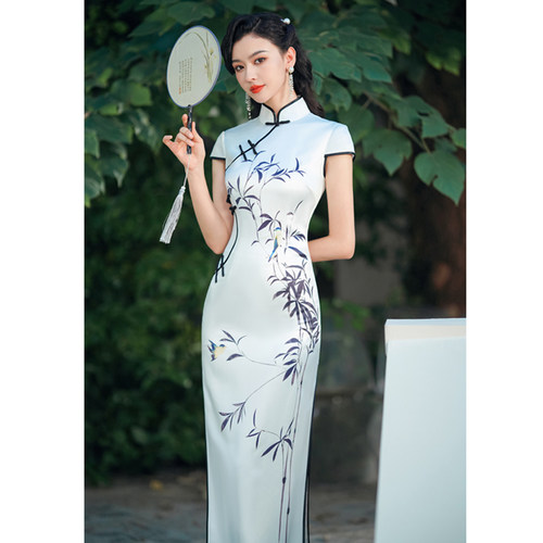 江南春天走秀修身长款水墨长旗袍