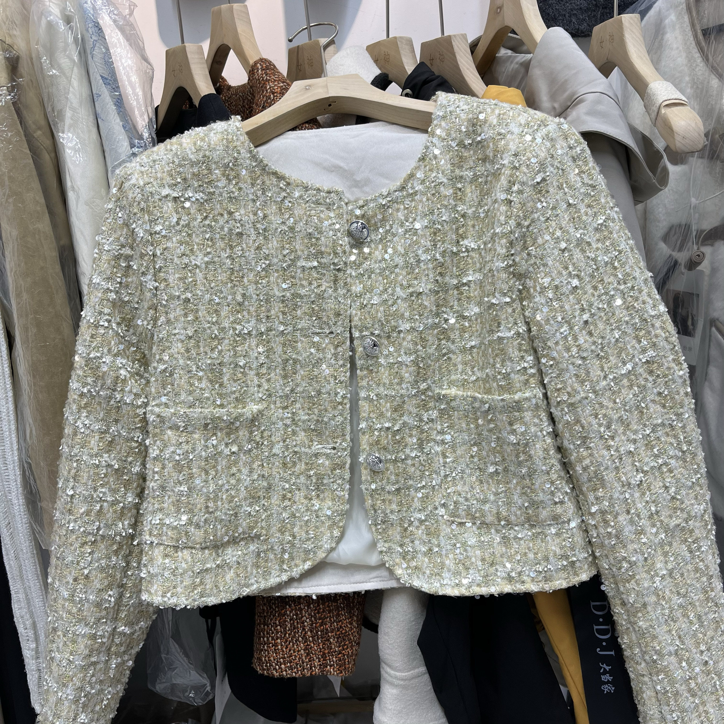 赔米清货价短款外套女亮片洋气春秋季新款洋气百搭休闲小清新