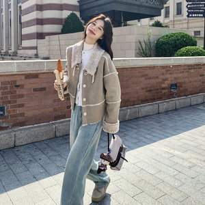 大翻领皮毛一体外套155-8676-P185K265，女装短外套，世纪海洋