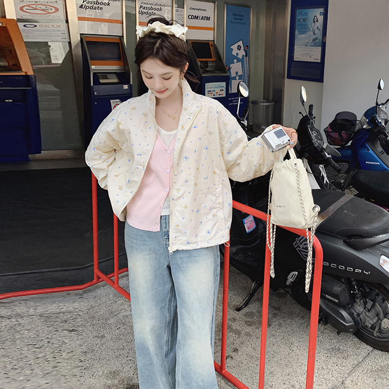 奶油色清新小碎花外套2025春秋薄款立领夹克杏色小外套上衣小个子,女装短外套,世纪海洋