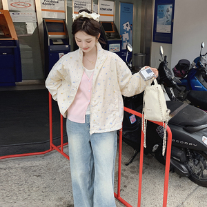 奶油色清新小碎花外套2025春秋薄款立领夹克杏色小外套上衣小个子图片