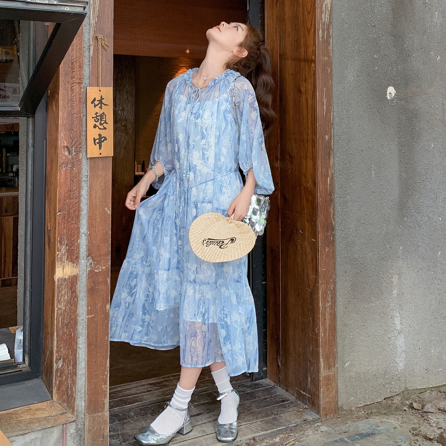法式浅蓝色轻薄雪纺印花连衣裙女夏季2025新款森系甜美宽松长裙潮，女装连衣裙，世纪海洋