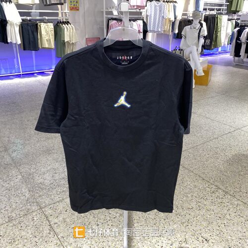 耐克男纯棉圆领运动休闲短袖