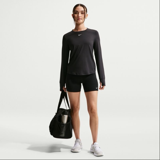 Nike耐克正品新款春秋女款运动休闲时尚百搭圆领长袖T恤FN2802