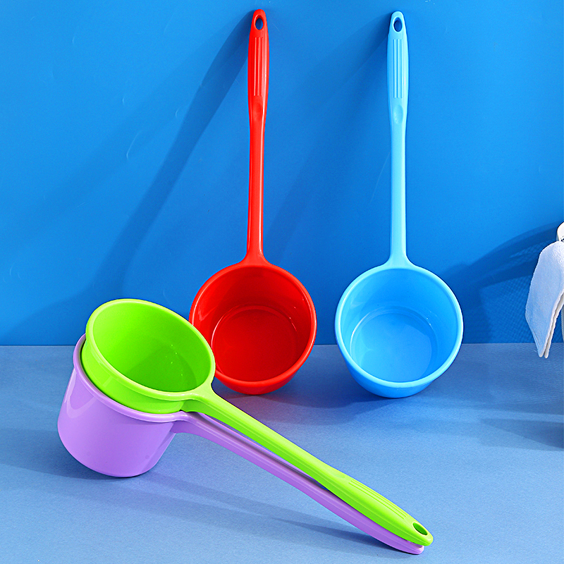 长长柄水瓢水勺家用创意厨房加深水漂塑料加厚儿童宝宝洗澡水舀勺