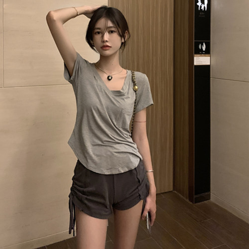 夏日漂亮小上衣独特超好看上衣