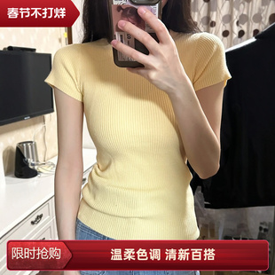 超好看温柔独特上衣2026年夏季 黄色针织短袖 女圆领修身 T恤女 新款