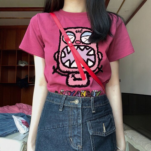 树莓色纯棉修身卡通短袖T恤女