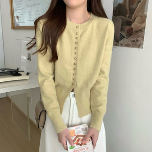 春装韩系穿搭圆领单排扣设计感小个子针织衫开衫外套毛衣短款上衣