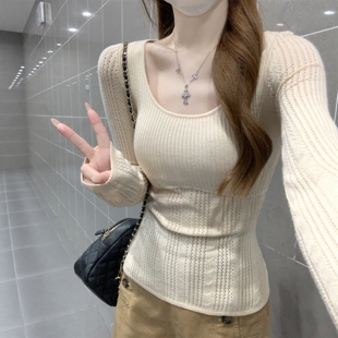 法式 镂空方领针织衫 女2026春秋季 收腰显瘦打底内搭上衣 纯欲风修身