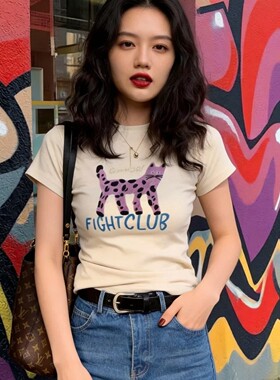 短袖t恤女夏季修身独特别致卡通喵咪印花美式复古辣妹正肩上衣女
