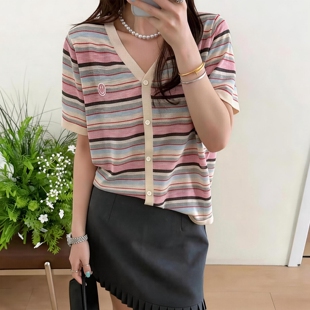 针织衫 高端2026春季 女短袖 粉色撞色条纹V领开衫 笑脸减龄上衣 新款