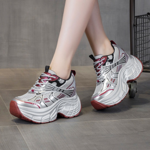 休闲运动女鞋 夏秋爆款 子 女厚底网面透气2025新款 银色内增高老爹鞋