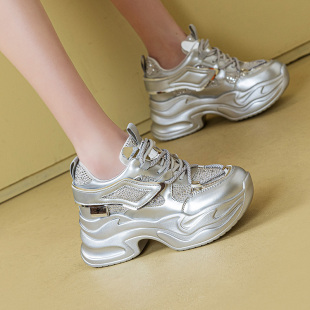 休闲运动鞋 春夏时尚 子 女内增高小个子厚底2025新款 水钻银色老爹鞋
