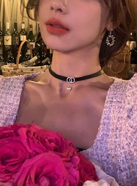 秋冬氛围感珍珠choker颈链项圈项链轻奢小众设计感高级气质锁骨链