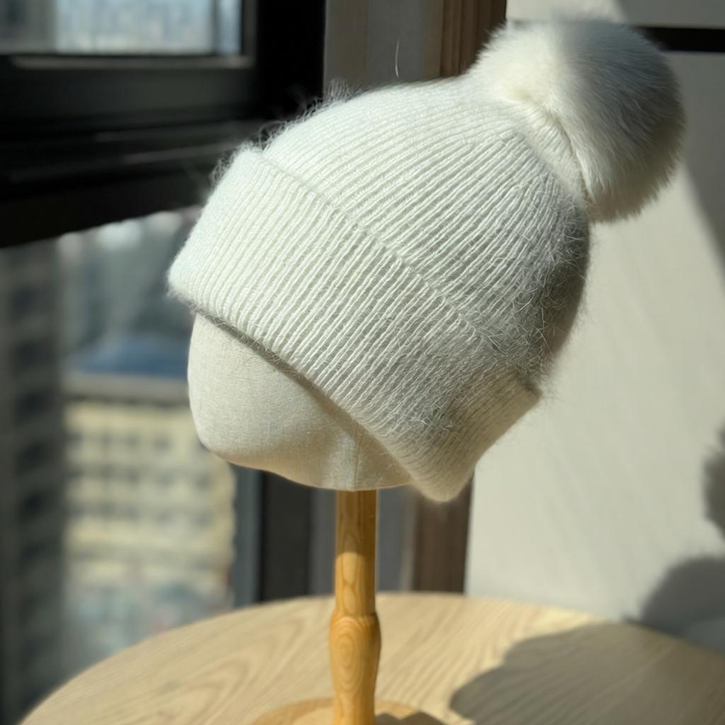 新款狐狸毛球帽子女冬纯色羊毛线帽显脸小护耳针织加厚保暖防寒潮