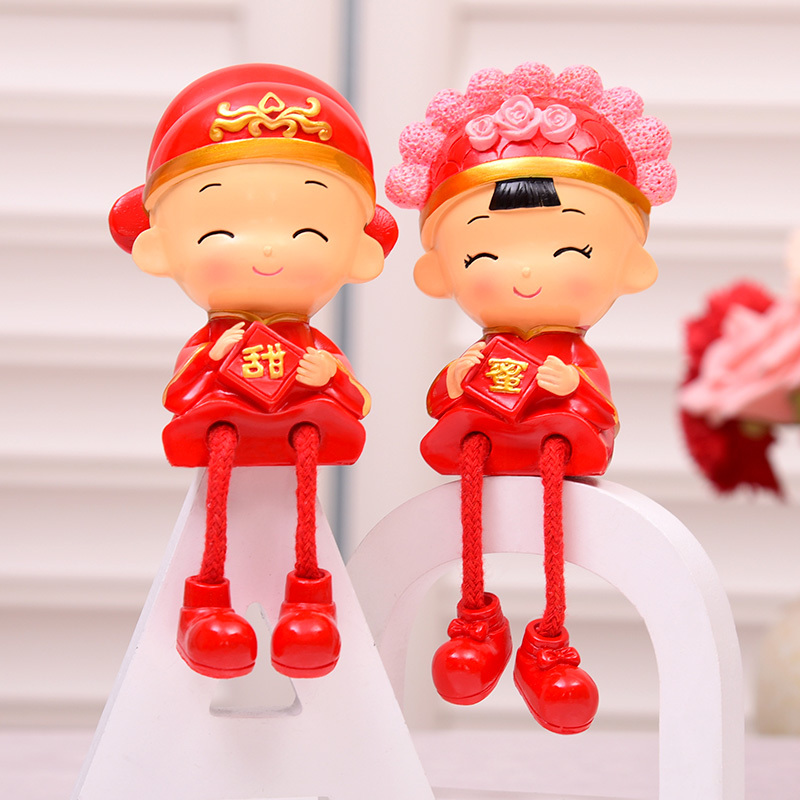 婚慶用品 婚房裝飾樹脂擺件 婚禮布置吊腳娃娃一對 結婚生日禮物