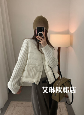 九禾LB34348时尚宽松显瘦圆领针织袖拼接90白鸭绒羽绒服外套