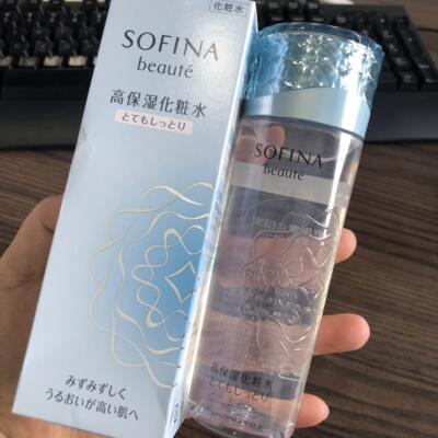 日本委托代买苏菲娜芯美颜水润化妆水清爽补水滋润嫩肤140ml