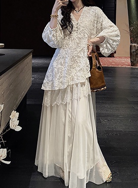 早春时髦国风新款裙子新中式定染绣花蕾丝拼纱灯笼袖连衣裙 P0228