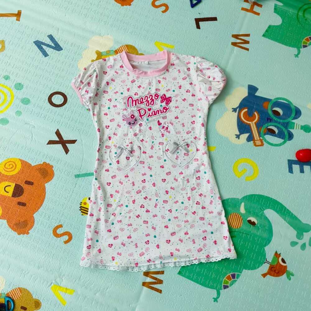 mezzopiano女儿服刺绣短裙连衣裙