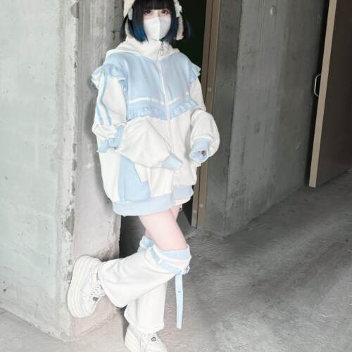 日系二次元水色系统格子卫衣