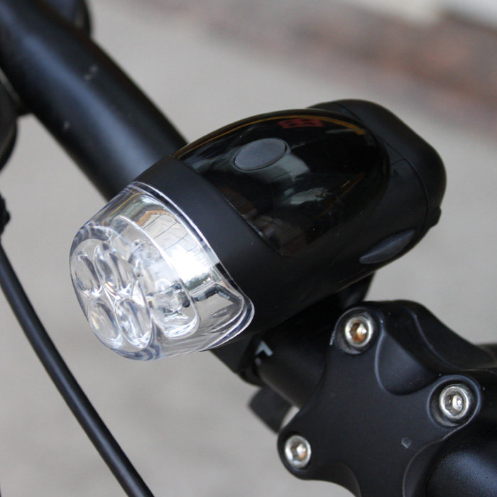 Lumière vélo - phare - Ref 2398021 Image 4