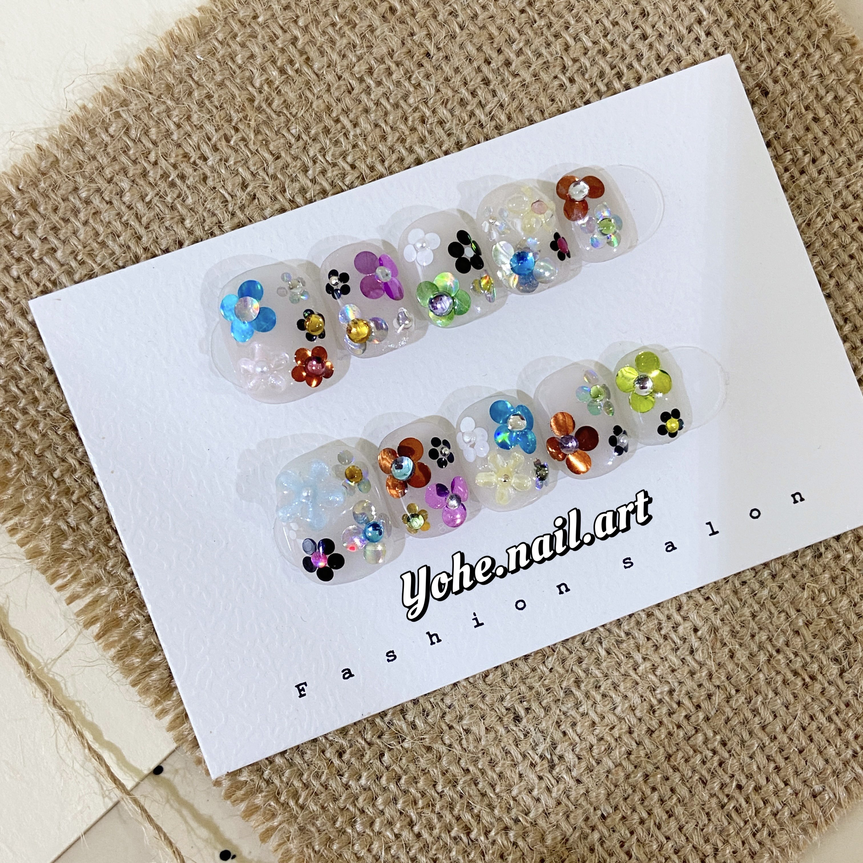 宥荷Studio冰透小花ins高级感穿戴甲美甲定制假指甲手工定制短甲,彩妆/香水/美妆工具,穿戴甲/甲片,淘宝优惠券,粉丝福利购,淘宝优惠卷