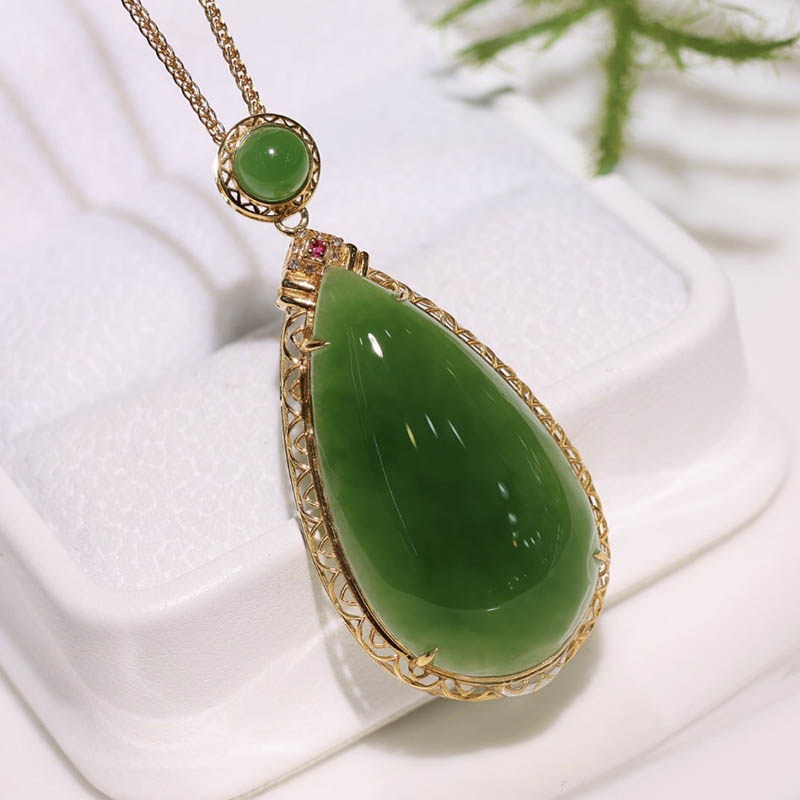 中秋礼物天然和田玉吊坠女菠菜绿碧玉水滴镶嵌18k金挂件a货送妈妈