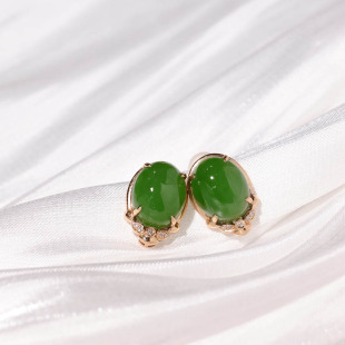 焕新季天然和田玉耳钉女a货菠菜绿碧玉蛋面镶18k金耳坠简约送领导
