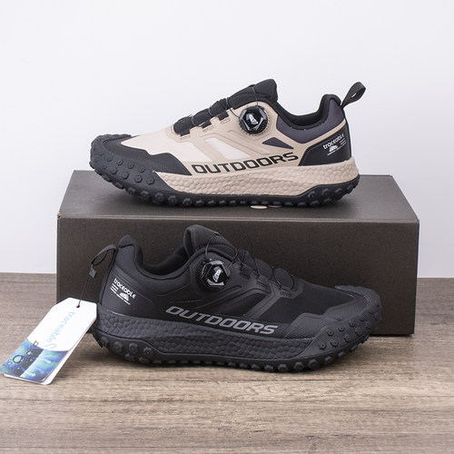 全地形透气防滑户外鞋