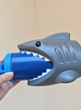 出口美国 dennis原装酷酷的鲨鱼1.6L超大吸管杯 大人小孩都能用