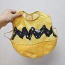 出口日本 史努比原装黄色儿童防水围兜  可收纳