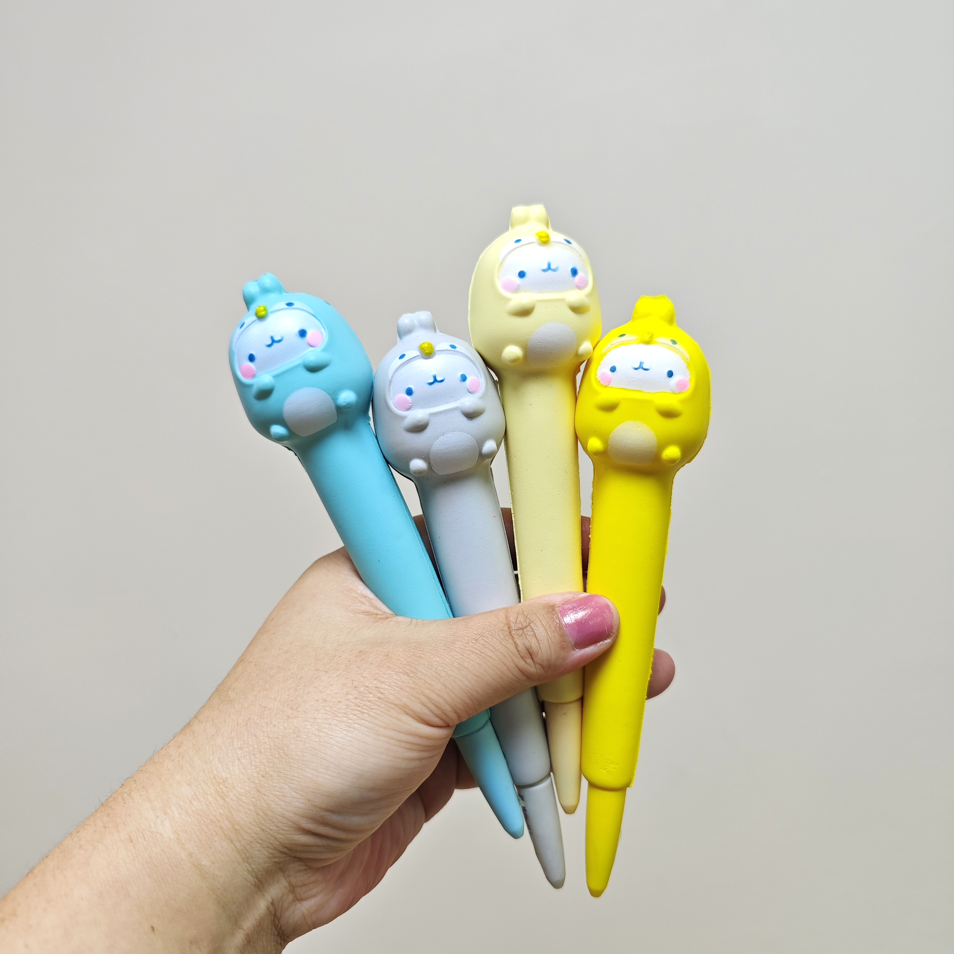 出口欧洲 MOTARRO原装小兔子慢回弹减压捏捏圆珠笔 儿童文具