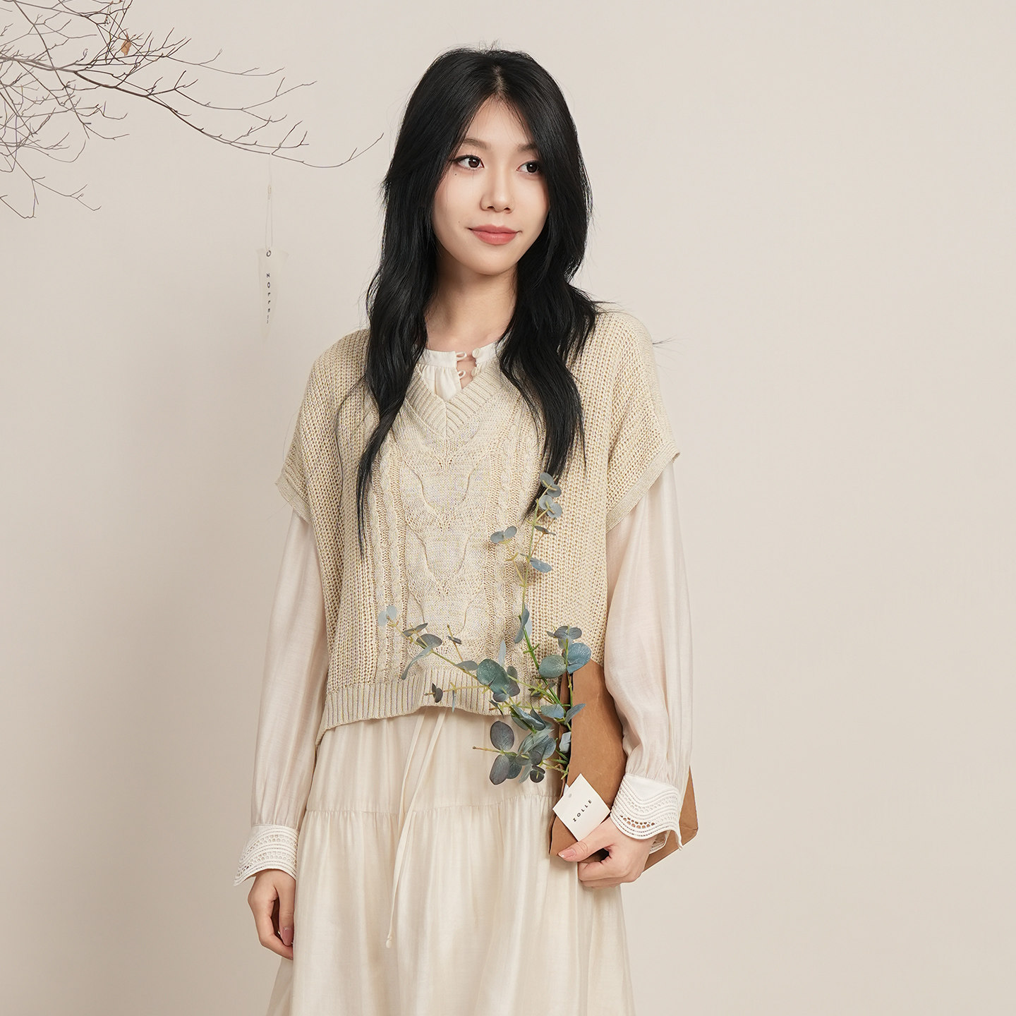 ZOLLE新中式复古麻花编织亚麻层次感穿搭廓形V领针织背心26春夏新