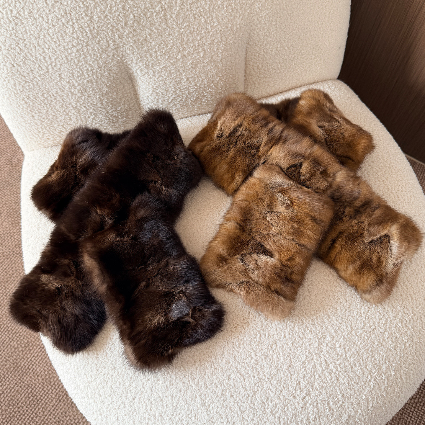 新款紫貂皮草围巾女冬季保暖双面百搭时尚高级感块皮拼接女士围脖