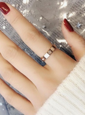 18K玫瑰金钛钢小众个性情侣戒指