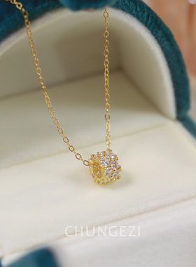 精致大气百搭项链适合送礼