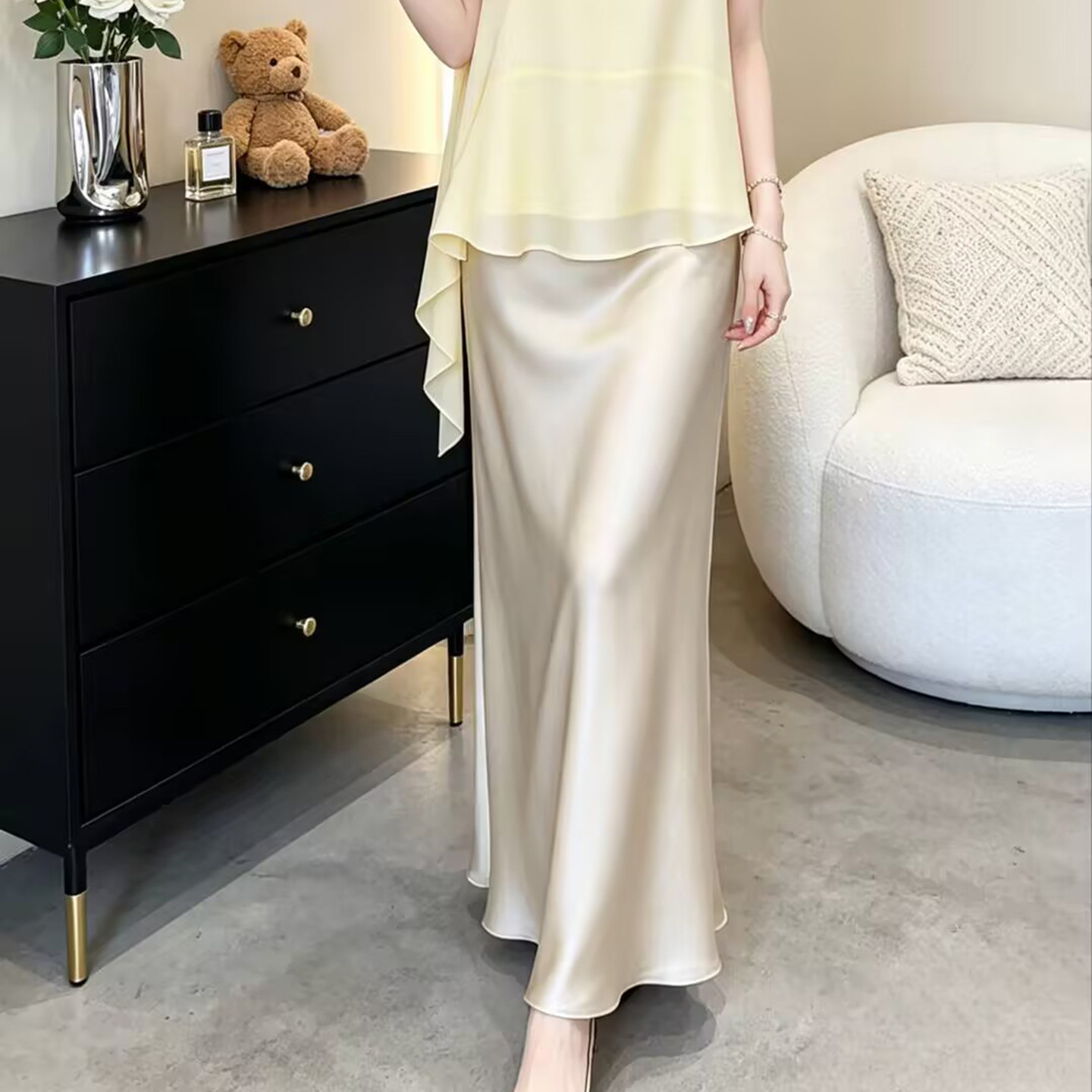 缎面半身裙女2026夏季新款高腰A 字鱼尾裙中长款小个子显瘦垂坠裙