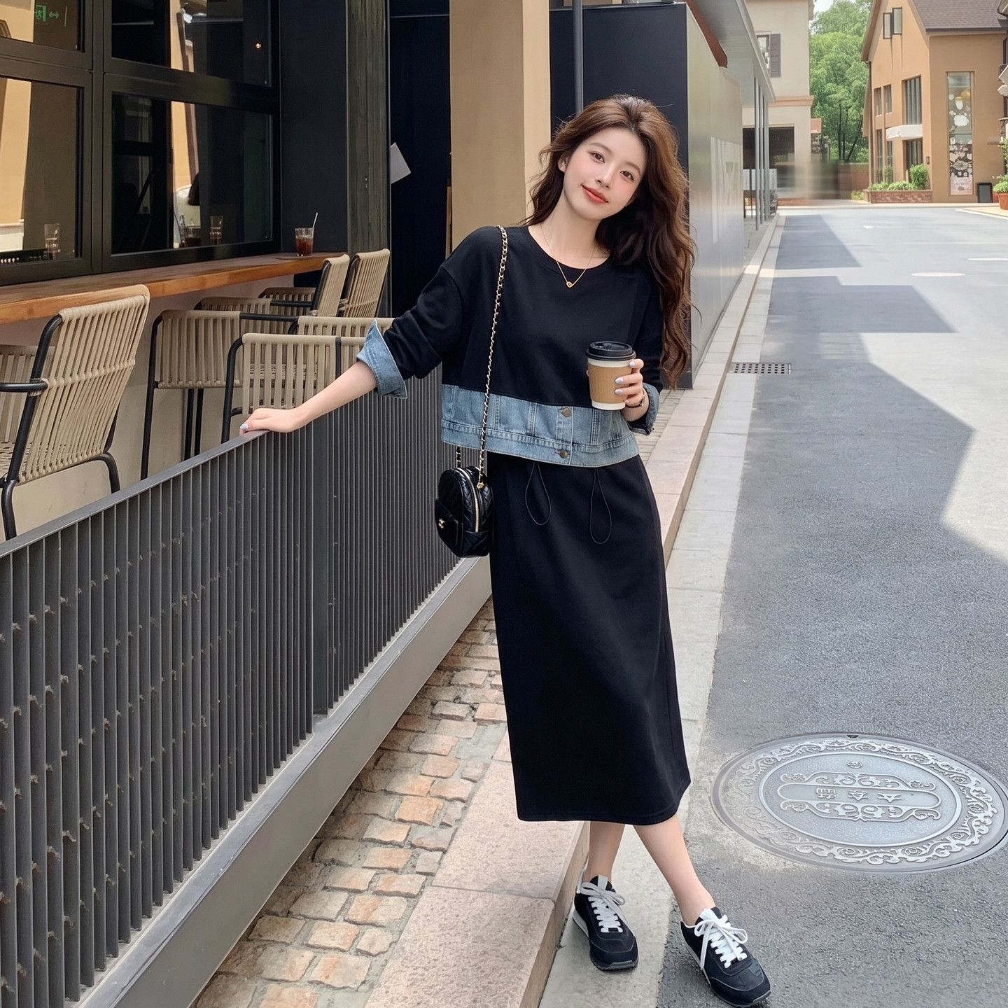 赫本风黑色牛仔拼接卫衣连衣裙女连衣裙