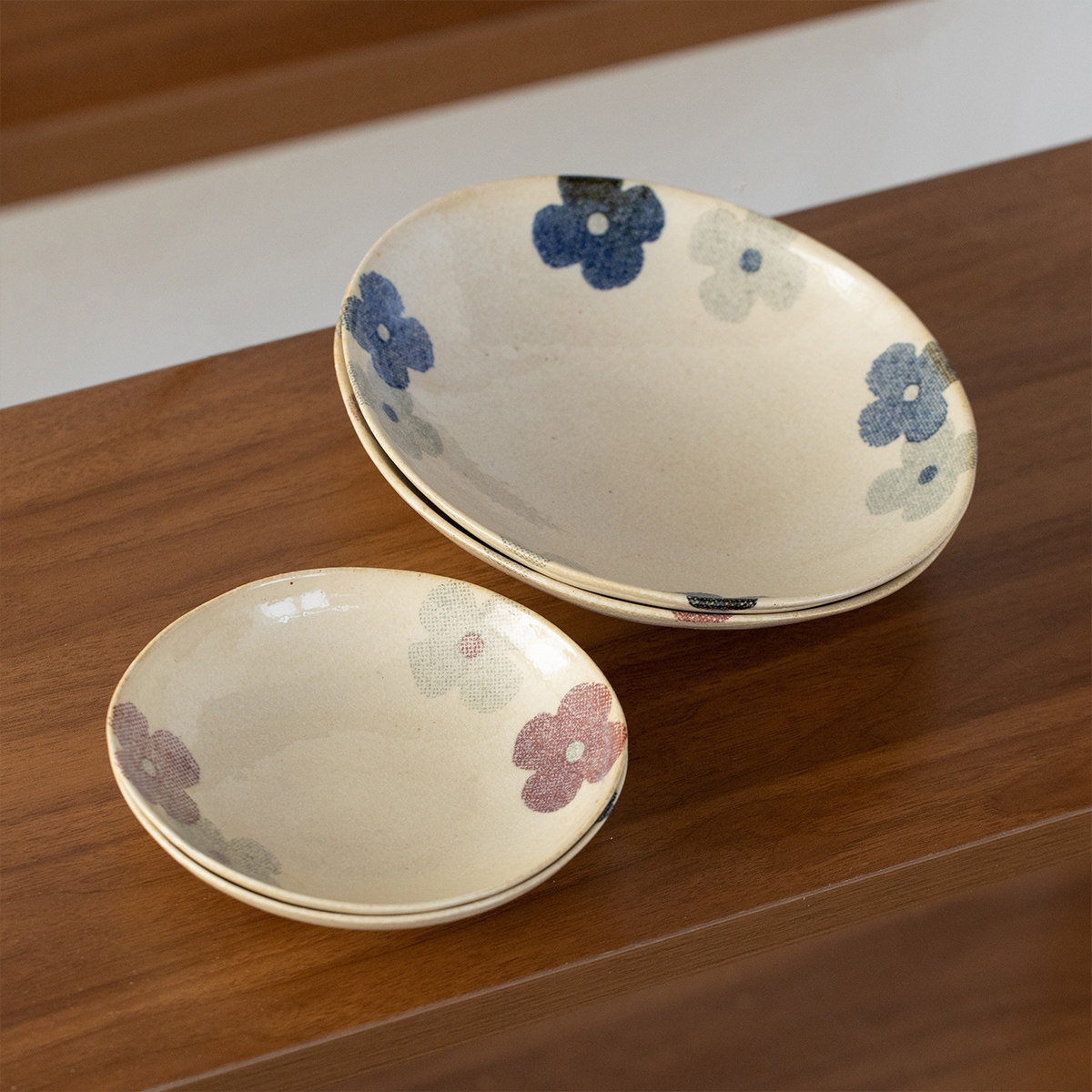 日本进口濑户烧手作粗陶花朵椭圆盘家用早餐盘甜品碟日式咖喱饭盘