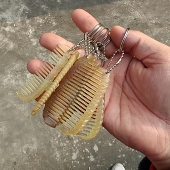 天然黄牛角长4.5 8厘米左右牛角小梳包包梳迷你小钥匙扣梳刘海梳