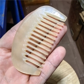 精品羊角小月中齿宽齿梳包包梳携带方便抛光靓性情温和小小 梳子
