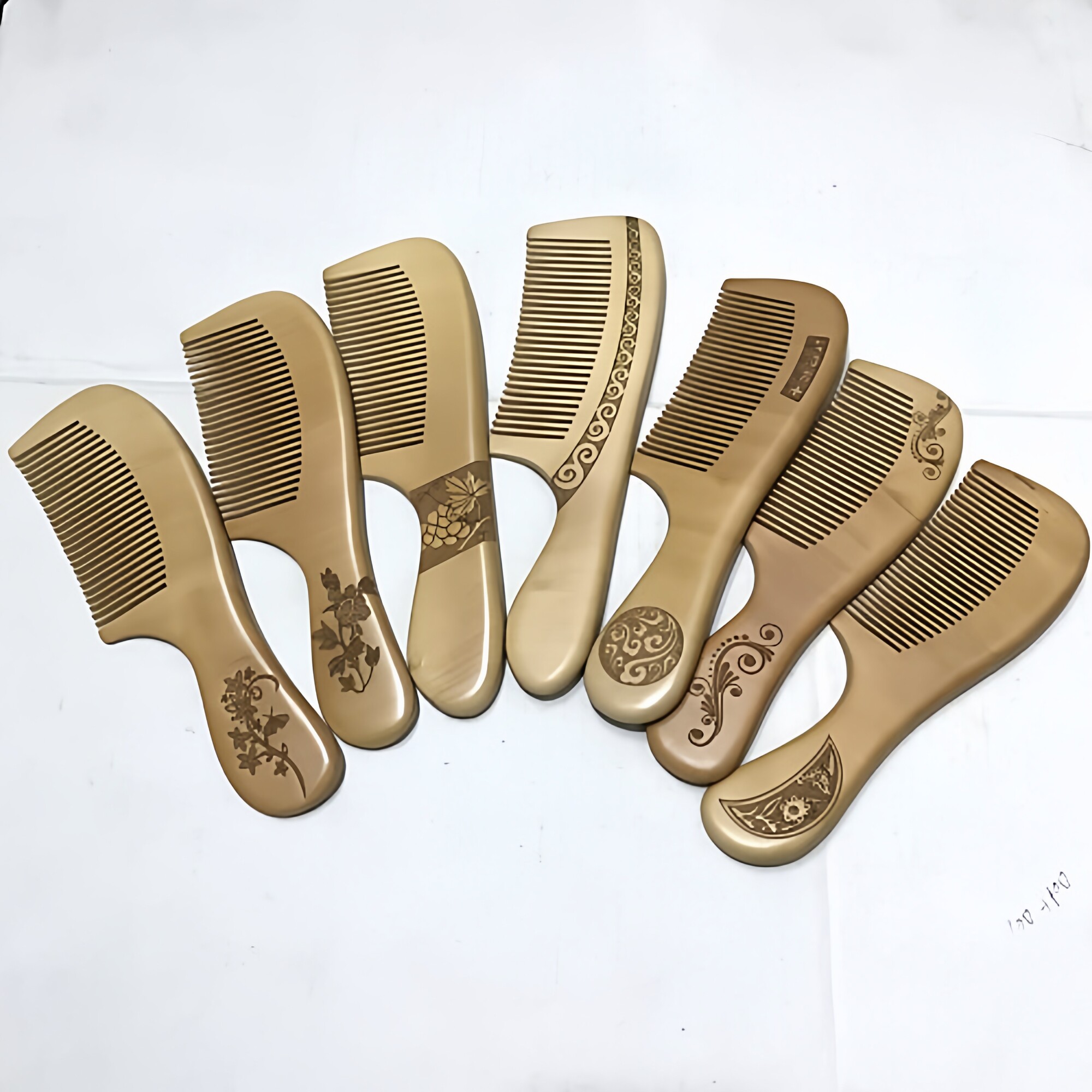 防静电防脱发檀木16-20厘米普通桃木梳子天然手工雕刻梳子手柄梳