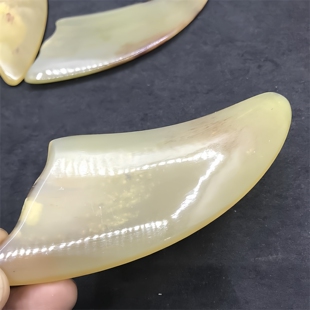 10-13厘米真角绵羊角三角片刮痧板天然黄羊片刮痧片正品包邮