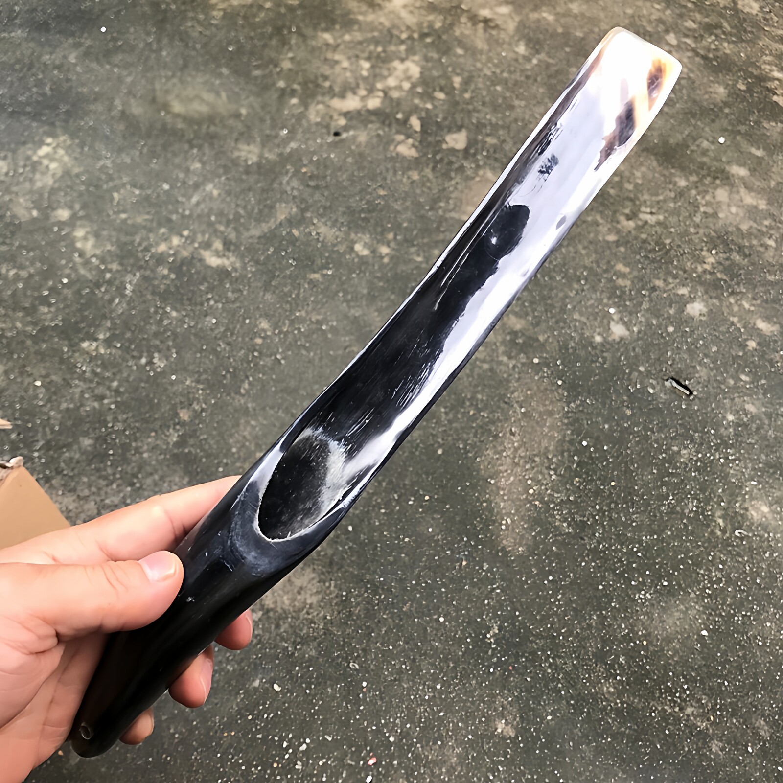 25-30CM长整支黑花牛角拍背经络拍按摩棒敲打形状随机也可当鞋拔