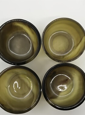 黄牛角口径5.2厘米高3厘米小杯