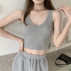 Real shot of summer Hong Kong style fashionable front and back, slim and slim, high waist and short navel belt vest, V-neck / crew neck